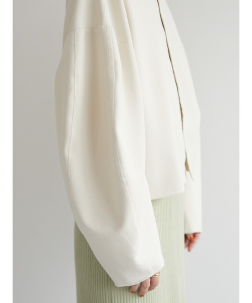 KBF（ケイビーエフ）の「KBF.ポンチカットカーデ（カーディガン/ボレロ・レディース・チャコールグレー/カーキ/アイボリー・FREE）」の10枚目の写真