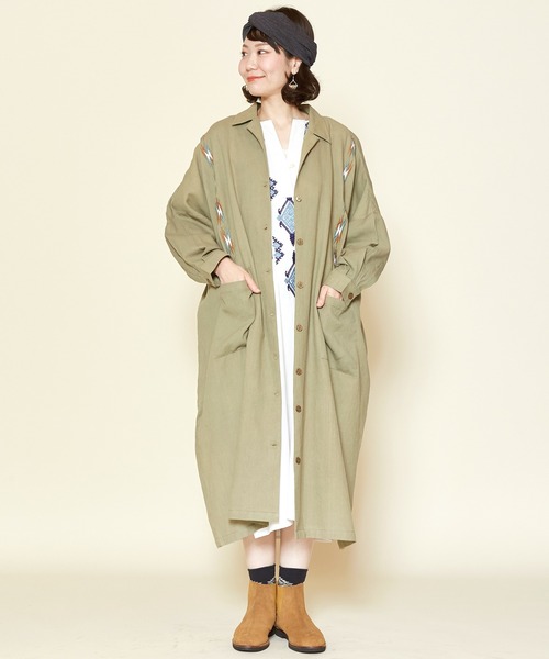 チャイハネ（チャイハネ）の「【チャイハネ】サンダー刺繍シャツワンピース（シャツワンピース・レディース・パープル/ネイビー/ベージュ/ターコイズブルー/グリーン/マスタード・FREE）」の4枚目の写真