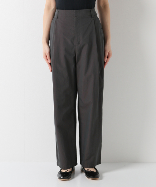 IENA（イエナ）の「FABRICA コットンナイロンタックパンツ（その他パンツ・レディース・チャコールグレー/ナチュラル・38/36/34）」の6枚目の写真