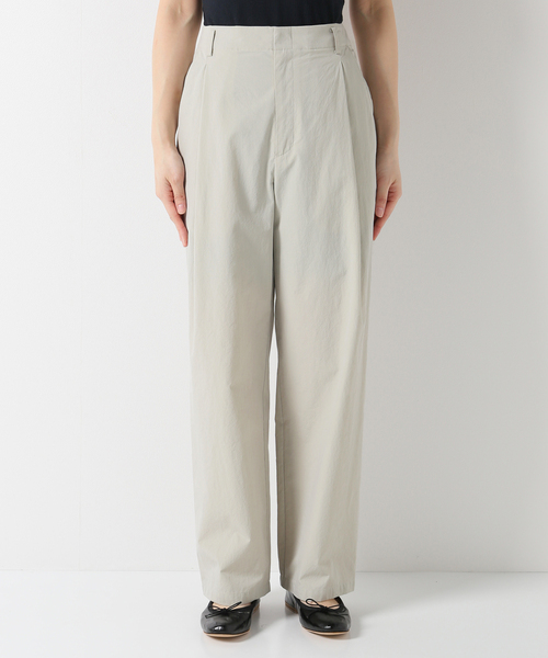 IENA（イエナ）の「FABRICA コットンナイロンタックパンツ（その他パンツ・レディース・チャコールグレー/ナチュラル・38/36/34）」の4枚目の写真