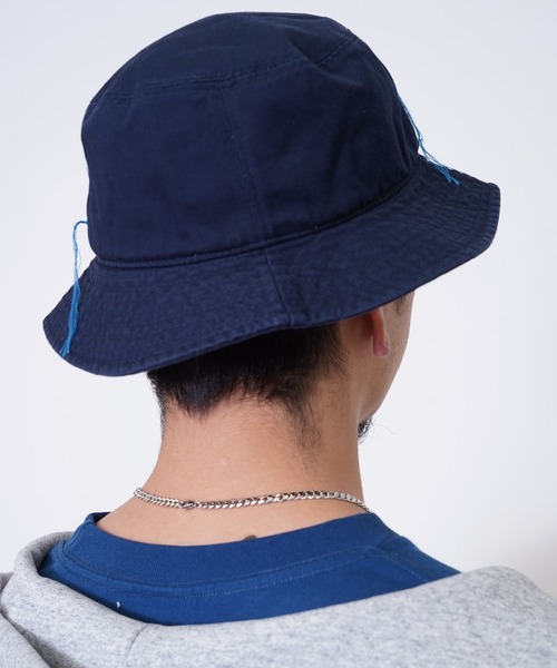 Paragraph（パラグラフ）の「Paragraph パラグラフ ヴィンテージ ロゴ刺繍 バケットハット（ハット・メンズ・ネイビー/ブラック/ベージュ・FREE）」の5枚目の写真