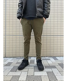 MMMM（エムエムエムエム）の「MMMM/ハイパーストレッチジョガーパンツ（その他パンツ）」