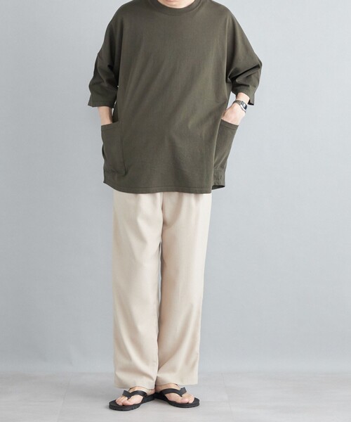 SHIPS any（シップス エニィ）の「SHIPS any: 【ユニセックス】USAコットン ドルマン キャンプポケット ビックシルエット Tシャツ ◇（Tシャツ/カットソー・メンズ・ホワイト/チャコールグレー/ブラック/ネイビー/オリーブ・SMALL/MEDIUM/LARGE）」の18枚目の写真