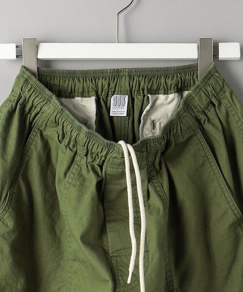 COMFORTABLE REASON(コンフォータブルリーズン)の「<COMFORTABLE REASON> CARGO SHORTS/ショートパンツ(カーゴパンツ・メンズ・オリーブ/オフホワイト・FREE)」の4枚目の写真