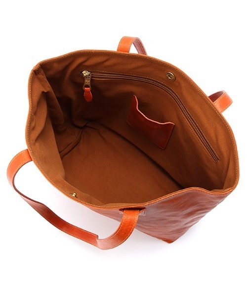 IL BISONTE（イルビゾンテ）の「IL BISONTE /  Vacchetta Vintage/ トートバッグ（トートバッグ・レディース・ネイビー/ブラウン/ナチュラル/ブラック・FREE）」の7枚目の写真