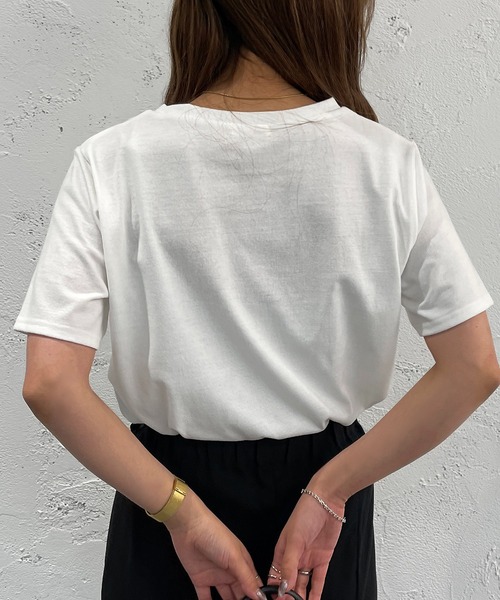 apres jour mignon(アプレジュールミニョン)の「カラーTシャツ【ZOZOTOWN限定アイテム】(Tシャツ/カットソー・レディース・ブラック/オフホワイト/ピンク/イエロー/ブルー/グリーン・X-LARGE/フリー)」の11枚目の写真