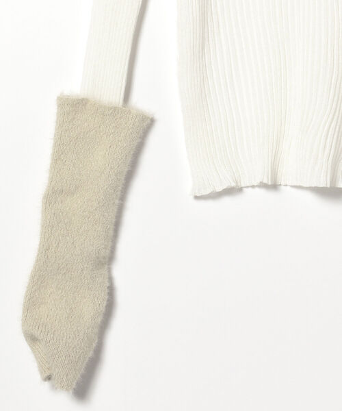 Ray BEAMS(レイビームス)の「RBS / アーム付き シアー リブ ハイネック ニット(ニット/セーター・レディース・ホワイト/ブラック・ONE SIZE)」の15枚目の写真