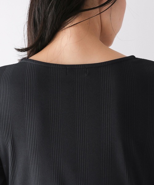 LEPSIM(レプシィム)の「ボートネックリブカットソー6分袖 294647(Tシャツ/カットソー・レディース・ブラック/ブラウン/オフホワイト・MEDIUM/LARGE)」の11枚目の写真