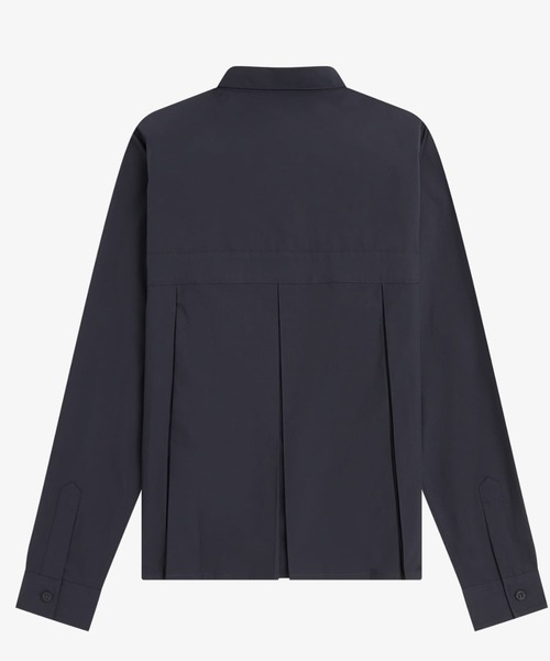 FRED PERRY（フレッドペリー）の「Pleated Shirt（シャツ/ブラウス・レディース・ホワイト/ネイビー・10）」の15枚目の写真