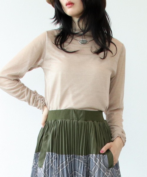 Three Four Time(スリーフォータイム)の「シアーインナーニットカットソー(Tシャツ/カットソー・レディース・ブラック/レッド/ブルー/グリーン/サンドベージュ・FREE)」の3枚目の写真