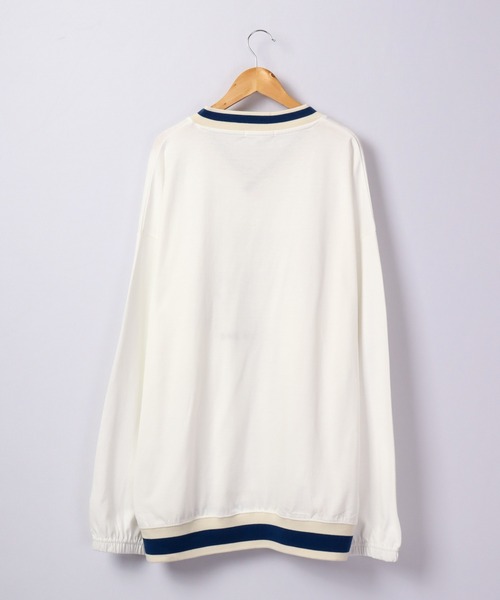A.T,C in the attic homme（エーティーシーインジアティックオム）の「ラインVネック カレッジワッペン ビッグシルエット ワイドロンT（Tシャツ/カットソー・メンズ・ホワイト/ブラック/グリーン・M/L）」の5枚目の写真