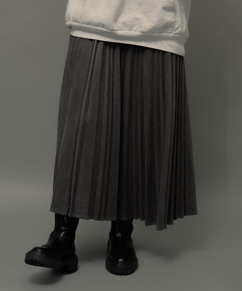 ottilie（オティーリエ）の「【 ottilie / オティーリエ 】 ポンチスエードプリーツスカート（スカート・レディース・アイボリー/グレイッシュベージュ/ダークグレー・FREE）」の3枚目の写真