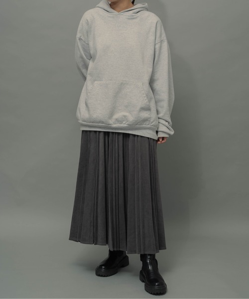 ottilie（オティーリエ）の「【 ottilie / オティーリエ 】 ポンチスエードプリーツスカート（スカート・レディース・アイボリー/グレイッシュベージュ/ダークグレー・FREE）」の9枚目の写真