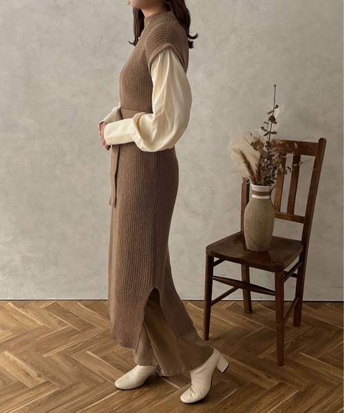 apres jour clair（アプレジュールクレア）の「【apres jour clair】ベルト付ドッキングワンピース【ZOZOTOWN限定アイテム】（ワンピース・レディース・ブラック/アイボリー/ブラウン/グレイッシュベージュ・X-LARGE/フリー）」の7枚目の写真