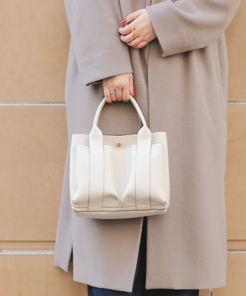 RODE SKO(ロデスコ)の「プチダブルポケットトートバッグ(トートバッグ・レディース・ブラック/カーキ/グレー系その他/ホワイト系その他/オレンジ・ONE)」の7枚目の写真