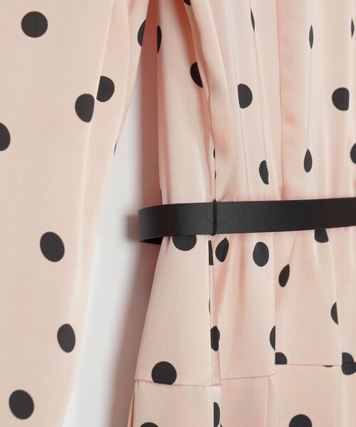 極美品✨　アナイ　サテンドットプリーツ切り替えワンピース　ロング　23SS ANAYI（アナイ）の「サテンドットプリーツ切り替え ワンピース