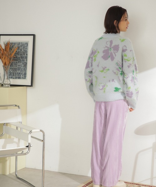 ROSE BUD(ローズバッド)の「<ホワイトWEB限定カラー>フラワージャカードニット(ニット/セーター・レディース・ブラック/ブルー/ホワイト系その他・ONE SIZE)」の10枚目の写真