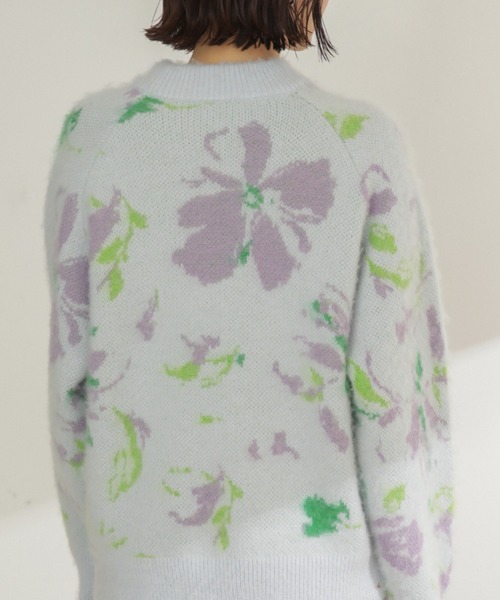 ROSE BUD(ローズバッド)の「<ホワイトWEB限定カラー>フラワージャカードニット(ニット/セーター・レディース・ブラック/ブルー/ホワイト系その他・ONE SIZE)」の9枚目の写真