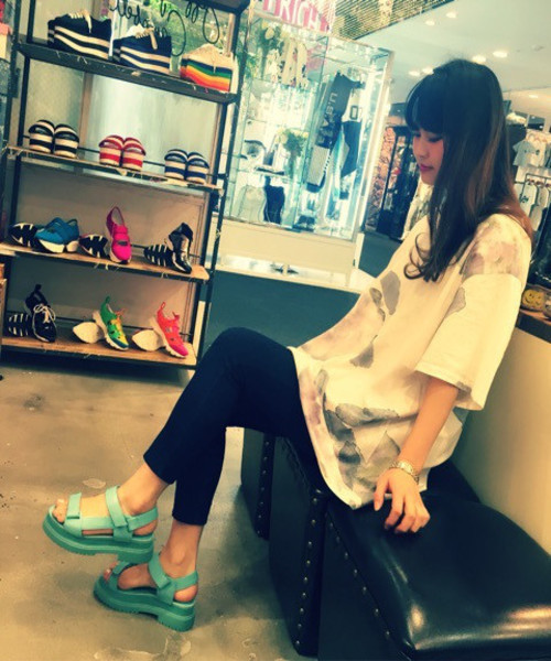 Jeffrey Campbell（ジェフリーキャンベル）の「マジックテープ厚底サンダル（サンダル・レディース・ホワイト/ブラック/ライトブルー/ピンク・38/36/37/39/35）」の19枚目の写真