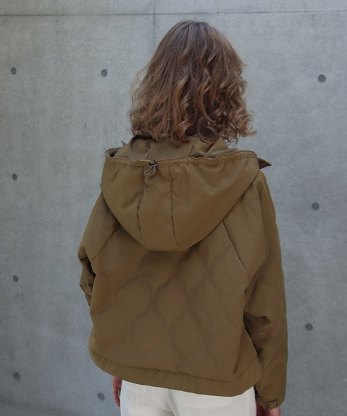 Hart(ハート)の「Hart / dawn hoodie jacket(ダウンフーディージャケット)(ダウンジャケット/コート・レディース・ブラック/キャメル・36)」の6枚目の写真