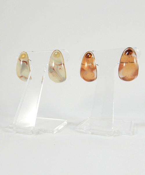 The Rule(ザルール)の「The Rule ザルール : UNCHANGED staple pierced earring : フープ ピアス(ピアス(両耳用)・レディース・ブラウン/ベージュ・FREE)」の6枚目の写真