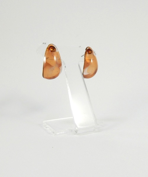 The Rule(ザルール)の「The Rule ザルール : UNCHANGED staple pierced earring : フープ ピアス(ピアス(両耳用)・レディース・ブラウン/ベージュ・FREE)」の8枚目の写真