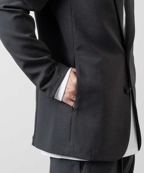 ATTACHMENT（アタッチメント）の「ストレッチダブルクロス 2B ジャケット / PE STRECHT DOUBLE CLOTH 2B JACKET（テーラードジャケット・メンズ・ライトグレー/ダークグレー/ブラック・1/2/3）」の10枚目の写真