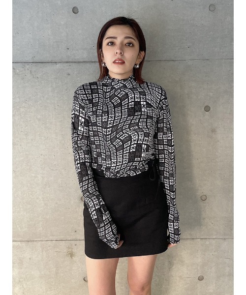 ENVYM(アンビー)の「EロゴスキンTOPS(Tシャツ/カットソー・レディース・ホワイト/ブラック・FREE)」の11枚目の写真