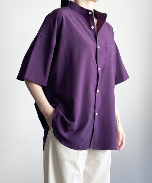 COMMON WARE（コモンウェアー）の「COMMONWARE:PE ルーズフィット バンドカラーシャツ S/S（シャツ/ブラウス・レディース・ホワイト/グリーン/ネイビー/パープル/チャコールグレー/グレイッシュベージュ/サックスブルー/ブラック・L/XL/M）」の8枚目の写真