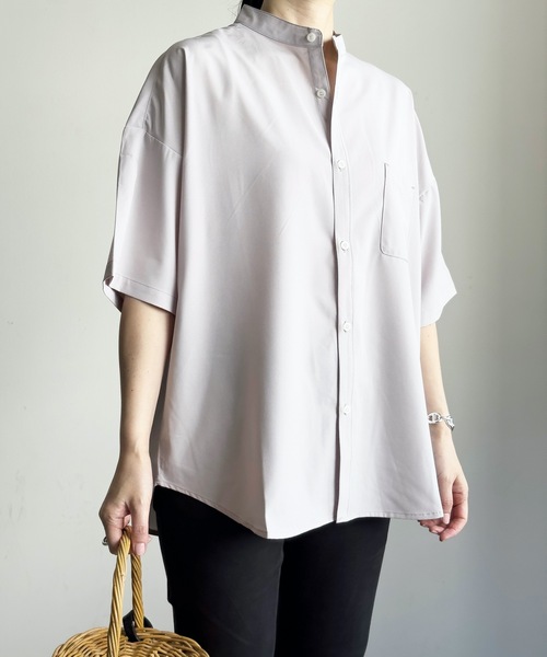 COMMON WARE（コモンウェアー）の「COMMONWARE:PE ルーズフィット バンドカラーシャツ S/S（シャツ/ブラウス・レディース・ホワイト/グリーン/ネイビー/パープル/チャコールグレー/グレイッシュベージュ/サックスブルー/ブラック・L/XL/M）」の18枚目の写真