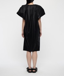 DRIES VAN NOTEN ワンピース 黒 2007725Y0083 DRIES VAN NOTEN(ドリスヴァンノッテン)の「DARLAS 6125 W.W.