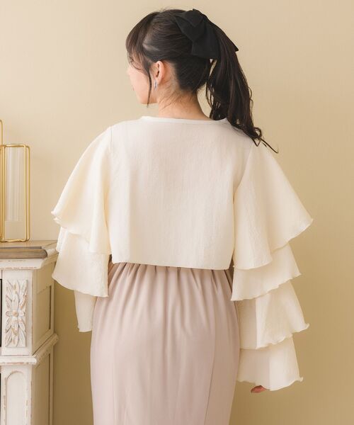 ems excite（エムズエキサイト）の「フリルスリーブボレロ&キャミSET（シャツ/ブラウス・レディース・ナチュラル/ホワイト/ブラック・FREE）」の9枚目の写真
