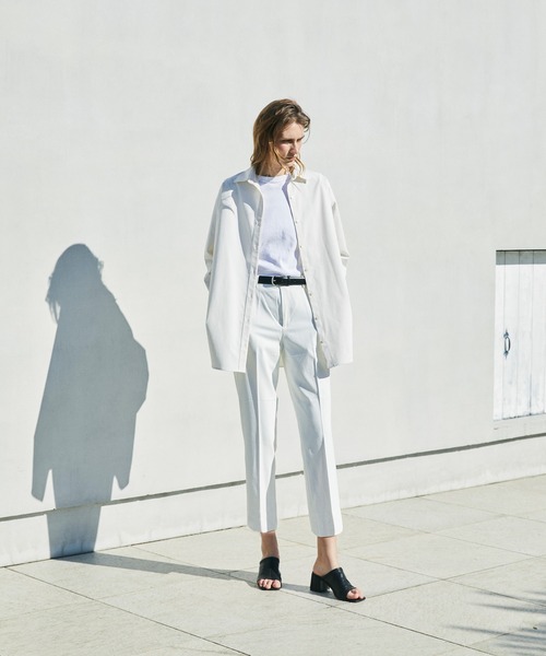 CEL ANSWER（シーイーエルアンサー）の「オーバーサイズテーラードシャツ（シャツ/ブラウス・レディース・ホワイト/ネイビー・FREE）」の3枚目の写真