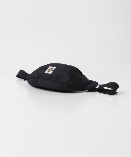 ITEMS URBANRESEARCH（アイテムズ アーバンリサーチ）の「WILD WALLETS　Fanny Pack（ショルダーバッグ・メンズ・ブラック/グリーン/ブルー/ベージュ系その他・-）」の8枚目の写真