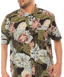 RVCA（ルーカ）の「RVCA メンズ 【HAWAII】 MONSTERA 2.0 SS WOVEN ショートスリーブシャツ【2023年春夏モデル】/ルーカ半袖シャツ（シャツ/ブラウス）」