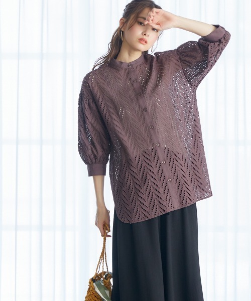 miclat（ミクラ）の「大きいサイズ　カットワークレースシャツ　miclat（シャツ/ブラウス・レディース・ブラウン/ブルー系/オフホワイト・5L/4L/3L/L/LL）」の21枚目の写真