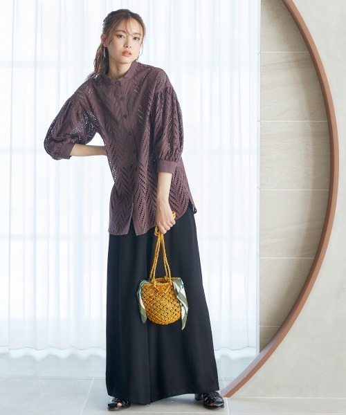 miclat（ミクラ）の「大きいサイズ　カットワークレースシャツ　miclat（シャツ/ブラウス・レディース・ブラウン/ブルー系/オフホワイト・5L/4L/3L/L/LL）」の11枚目の写真