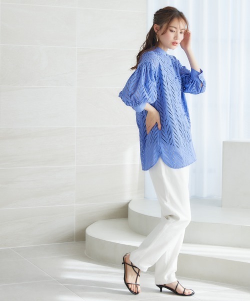 miclat（ミクラ）の「大きいサイズ　カットワークレースシャツ　miclat（シャツ/ブラウス・レディース・ブラウン/ブルー系/オフホワイト・5L/4L/3L/L/LL）」の12枚目の写真