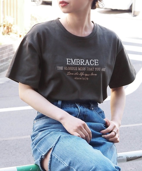 tiptop(ティップトップ)の「バイカラーアソートロゴTシャツ(Tシャツ/カットソー・レディース・ホワイト系その他2/ホワイト系その他3/ネイビー/オフホワイト/ホワイト系その他/ブラック系その他・FREE)」の5枚目の写真