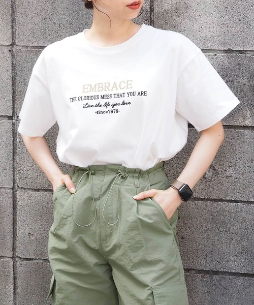 tiptop(ティップトップ)の「バイカラーアソートロゴTシャツ(Tシャツ/カットソー・レディース・ホワイト系その他2/ホワイト系その他3/ネイビー/オフホワイト/ホワイト系その他/ブラック系その他・FREE)」の2枚目の写真