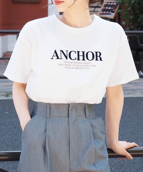 tiptop(ティップトップ)の「バイカラーアソートロゴTシャツ(Tシャツ/カットソー・レディース・ホワイト系その他2/ホワイト系その他3/ネイビー/オフホワイト/ホワイト系その他/ブラック系その他・FREE)」の3枚目の写真