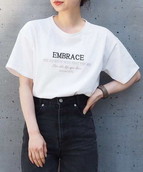 tiptop(ティップトップ)の「バイカラーアソートロゴTシャツ(Tシャツ/カットソー・レディース・ホワイト系その他2/ホワイト系その他3/ネイビー/オフホワイト/ホワイト系その他/ブラック系その他・FREE)」の13枚目の写真