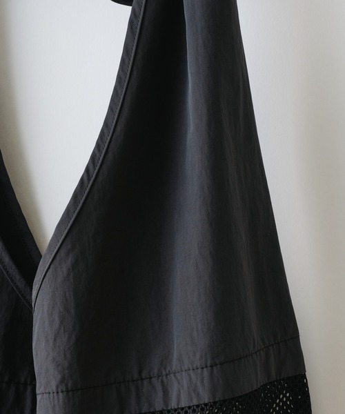 WHIMSIC（ウィムジック）の「【UNISEX】マルチウェイメッシュアズマバッグ（トートバッグ・メンズ・ブラック/グレー/オフホワイト・FREE）」の13枚目の写真