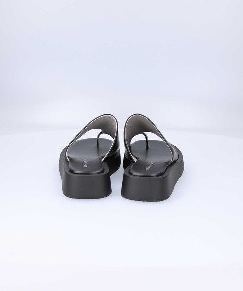 Right-on（ライトオン）の「厚底トングサンダル（サンダル・レディース・ホワイト/ブラック・M/L/XL/S）」の13枚目の写真