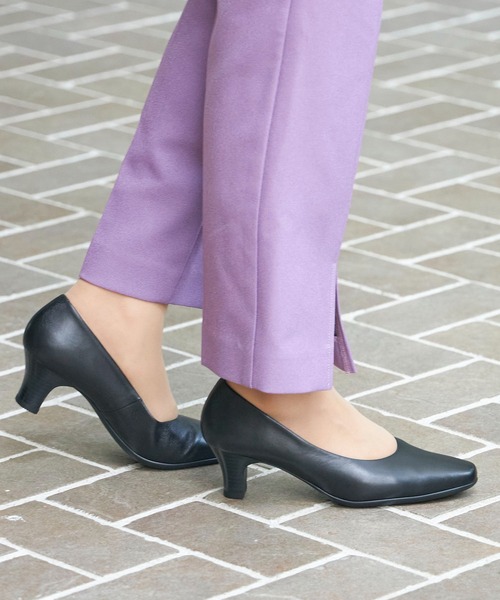 ing（イング）の「スクエアトゥパンプス（パンプス・レディース・ブラック・23cm/23.5cm/24cm/24.5cm/22.5cm/22cm/25cm）」の3枚目の写真