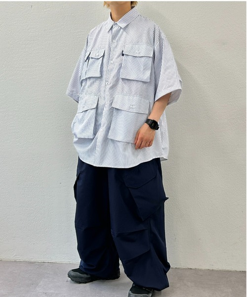 WHO'S WHO gallery(フーズフーギャラリー)の「COOPER FACT スーパービッグポケット半袖シャツ(シャツ/ブラウス・メンズ・ブラック/ホワイト系その他/ブルー系その他/ブルー/ベージュ/ネイビー/チャコールグレー・FREE)」の13枚目の写真