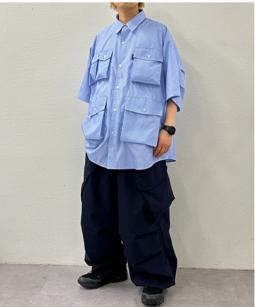 WHO'S WHO gallery(フーズフーギャラリー)の「COOPER FACT スーパービッグポケット半袖シャツ(シャツ/ブラウス・メンズ・ブラック/ホワイト系その他/ブルー系その他/ブルー/ベージュ/ネイビー/チャコールグレー・FREE)」の10枚目の写真