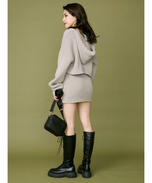 EVRIS（エヴリス）の「リブニットミニスカート【セットアップ着用可能】（スカート・レディース・グレー/ブラック/ベージュ・FREE）」の7枚目の写真