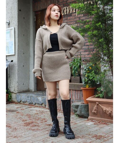 EVRIS（エヴリス）の「リブニットミニスカート【セットアップ着用可能】（スカート・レディース・グレー/ブラック/ベージュ・FREE）」の15枚目の写真