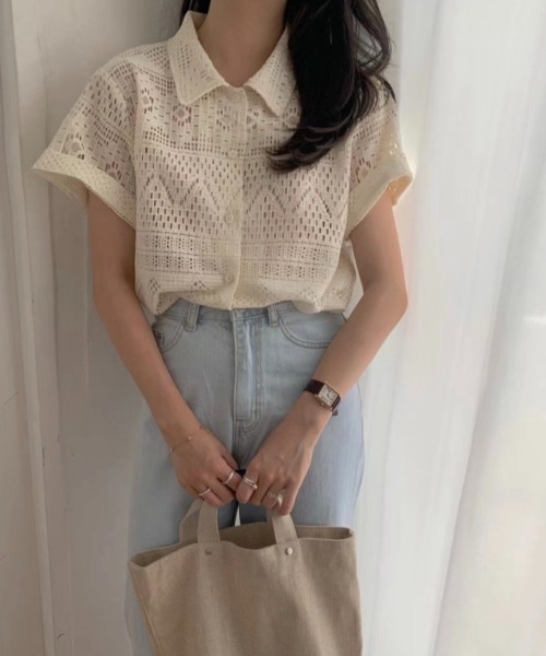 deux amour(ドゥーザムール)の「レースポロ襟半袖トップス(Tシャツ/カットソー・レディース・ブラック/ホワイト・FREE)」の4枚目の写真